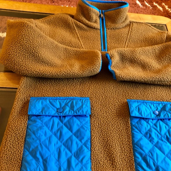 Teddy Zip Up Pullover with Quilted Pockets - Picture 7 of 7
